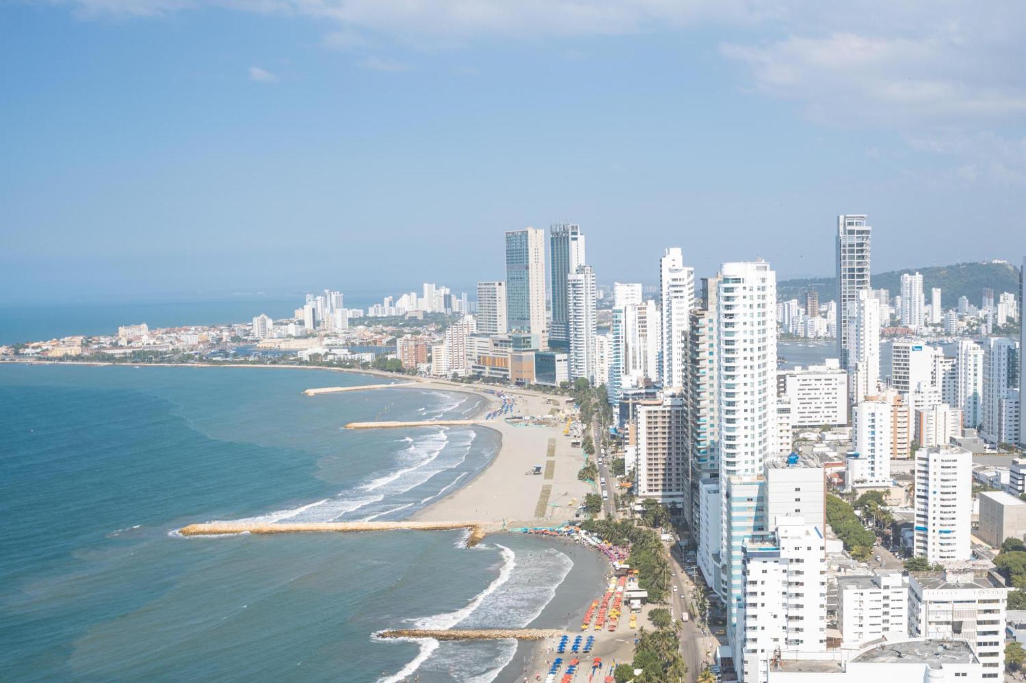 Apartamento Edificio Palmetto Apto 1702 *