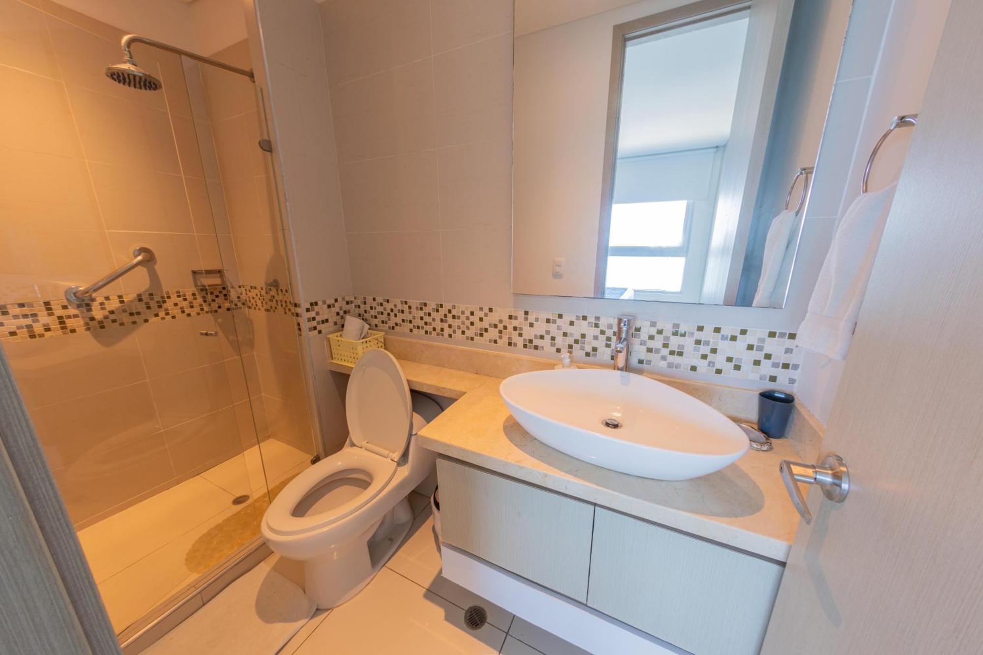 Edificio Palmetto Apto 1702